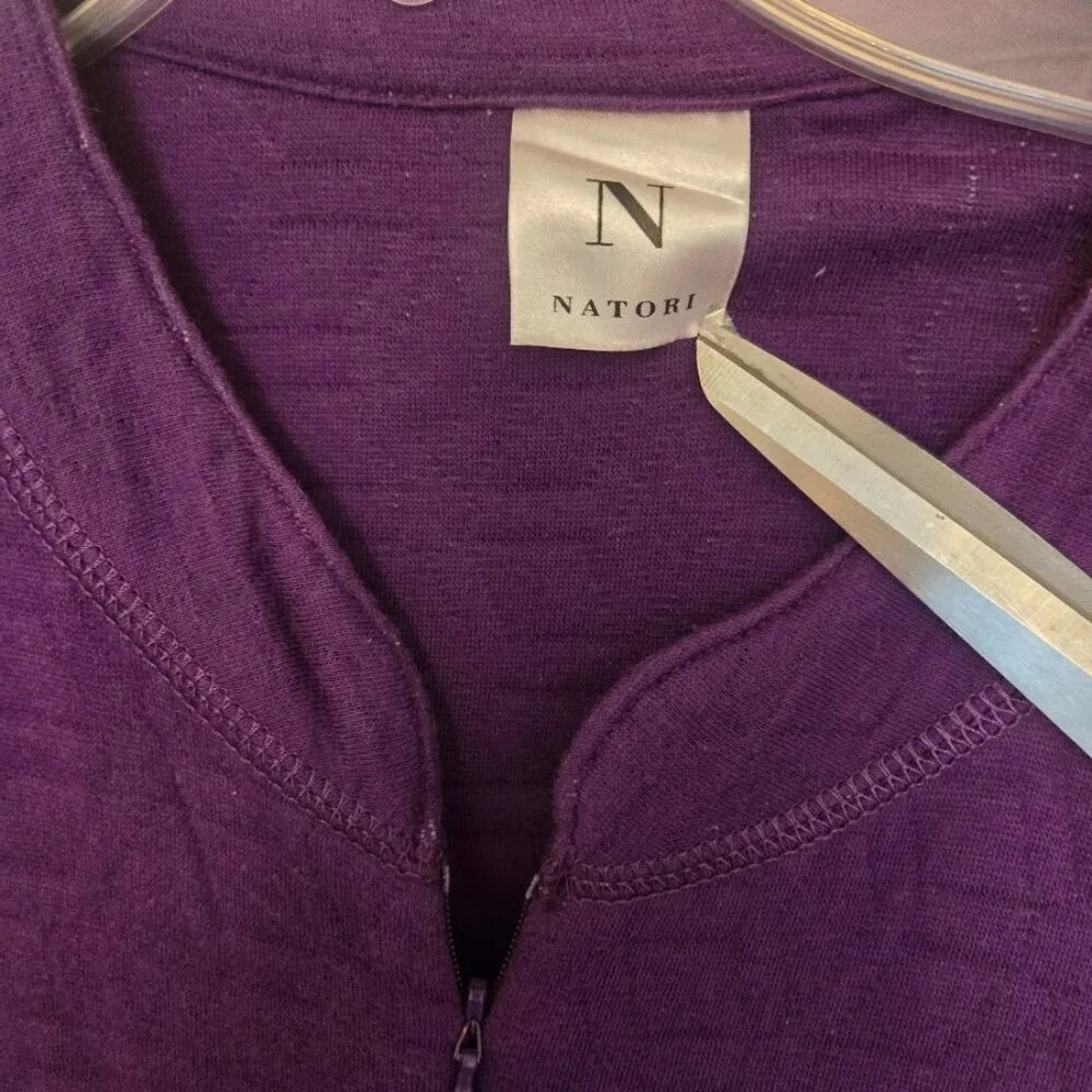 Natori Beijing‎ purple quilted caftan NWOT Size L